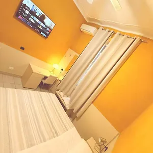 Guest house Hola